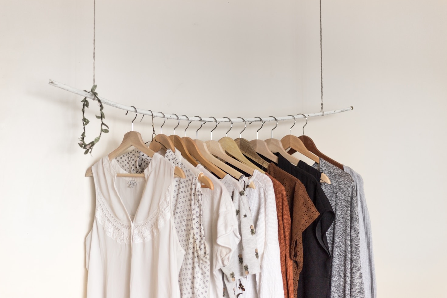 How to Blend Classic and Modern Looks Effortlessly
